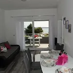 Odak Apartment
