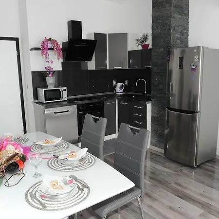Odak Apartment